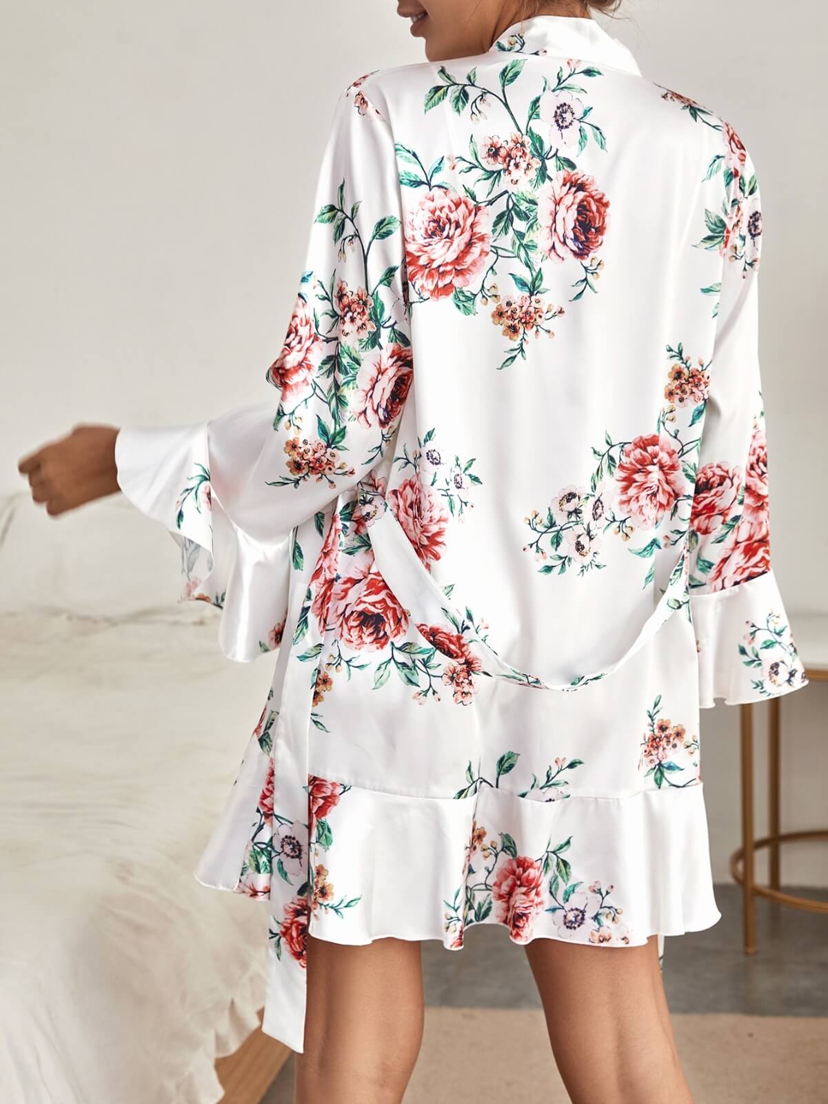 Daisy Floral Silk 3-Piece Nightgown Set - Satin Bow Front & Ruffled Hem | Elegant & Comfortable Sleepwear.