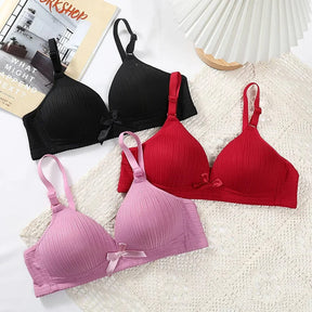 Women's Wireless Comfort Bra – Ultimate Comfort, Confidence & Breathability.