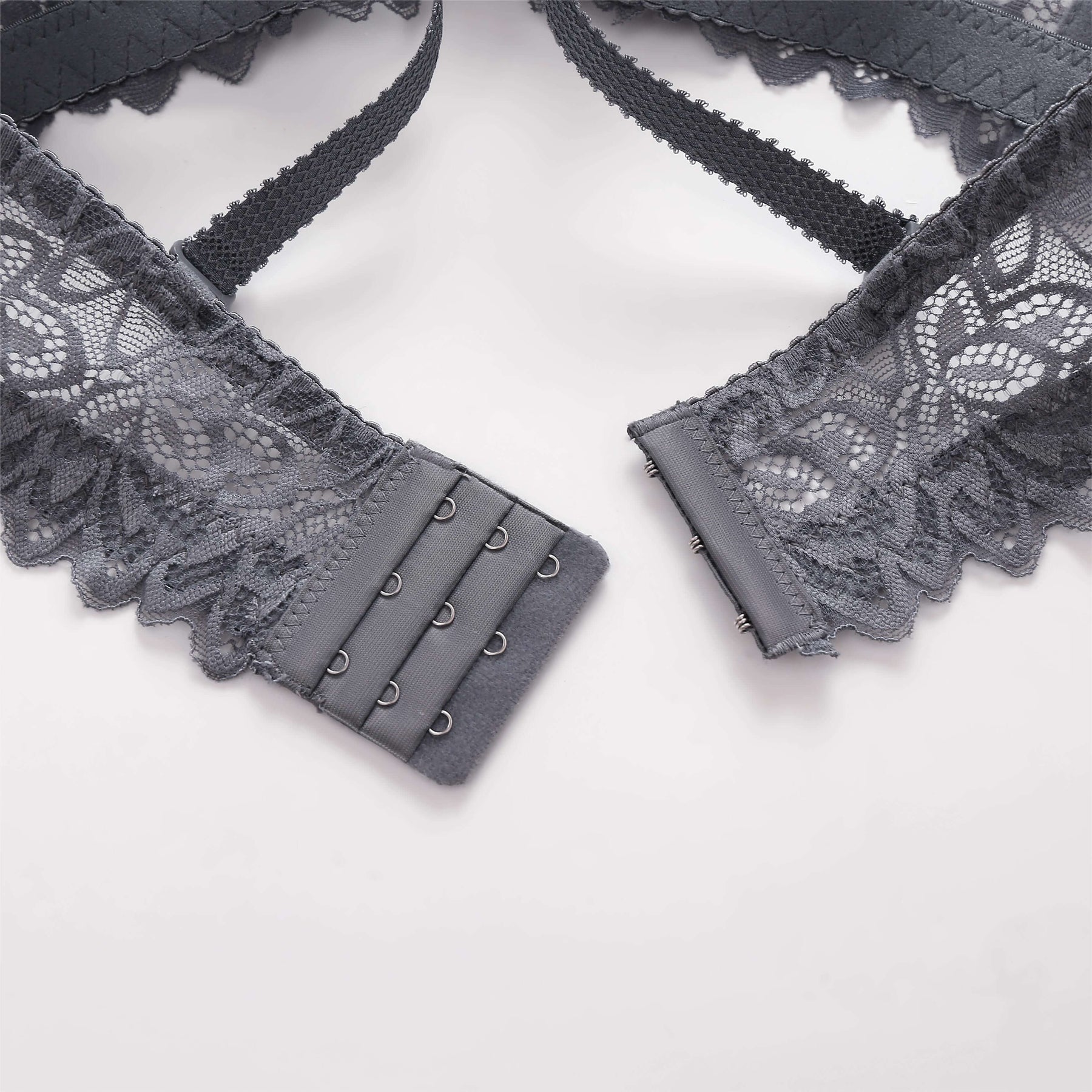 Sexy Push-Up Bra Set for Young Women -Anti-Sag Design with Customizable Fit!