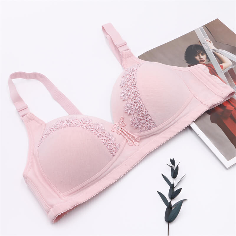 Elegant Lace Padded Bra.