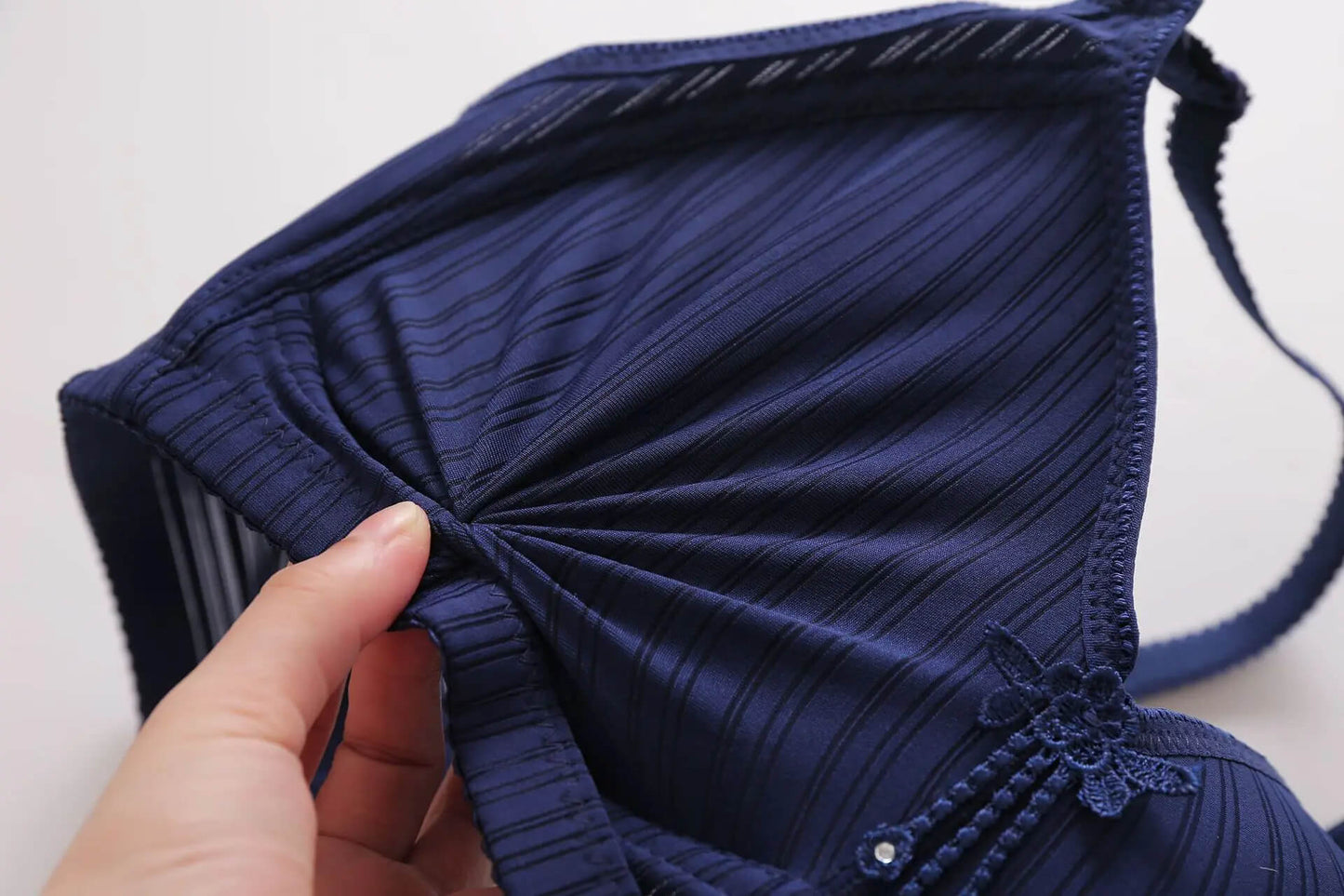Plus Size Comfortable Lightweight Bra